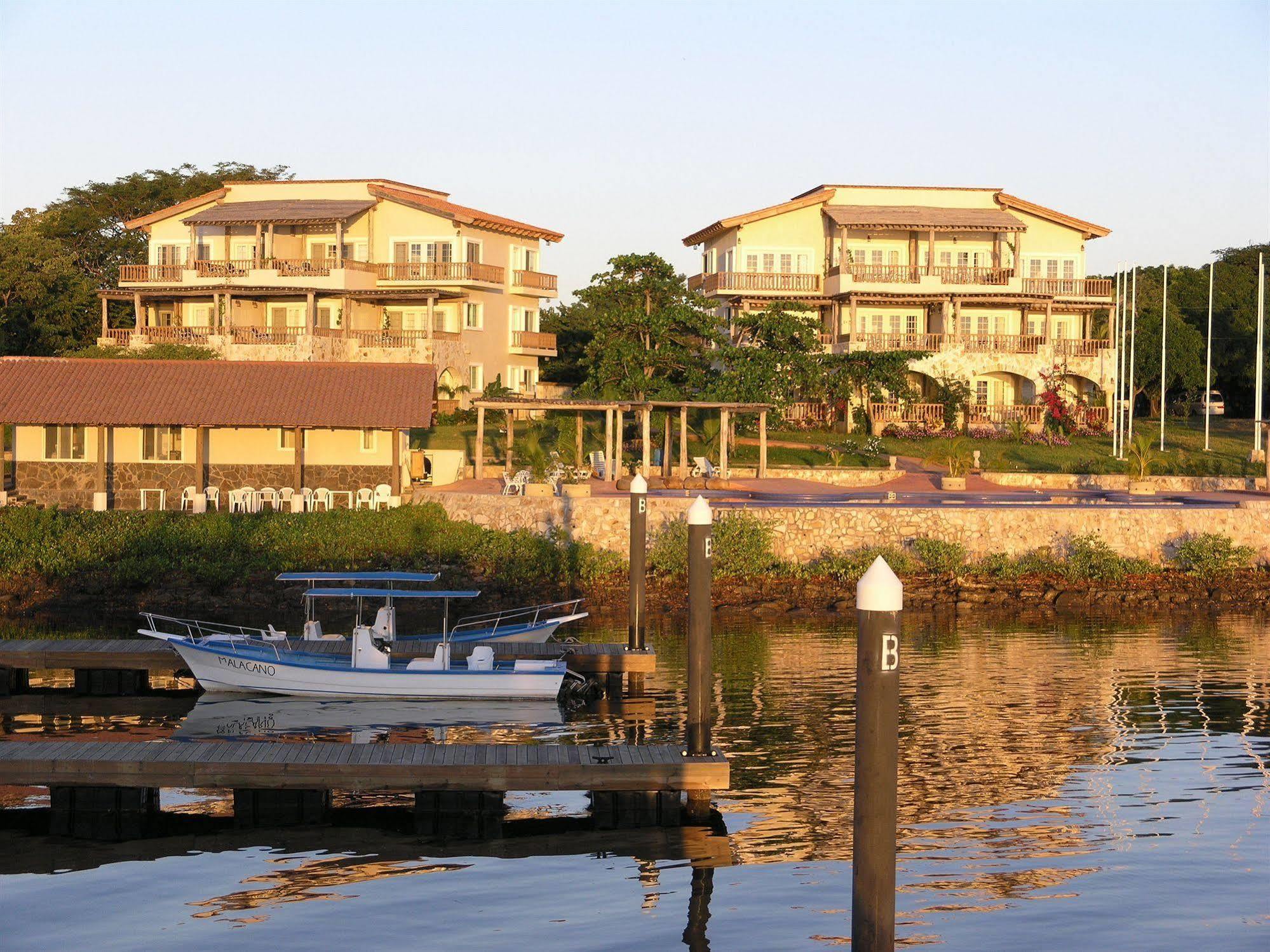 Aposentillo Marina Puesta Del Sol酒店 外观 照片